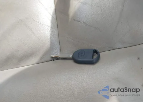 2003 Mercury Grand Marquis Gs из США, поврежденный, VIN 2MEFM74W73X640765